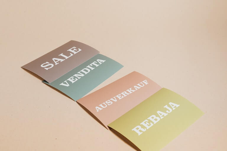 Flashcards with the same word in different languages